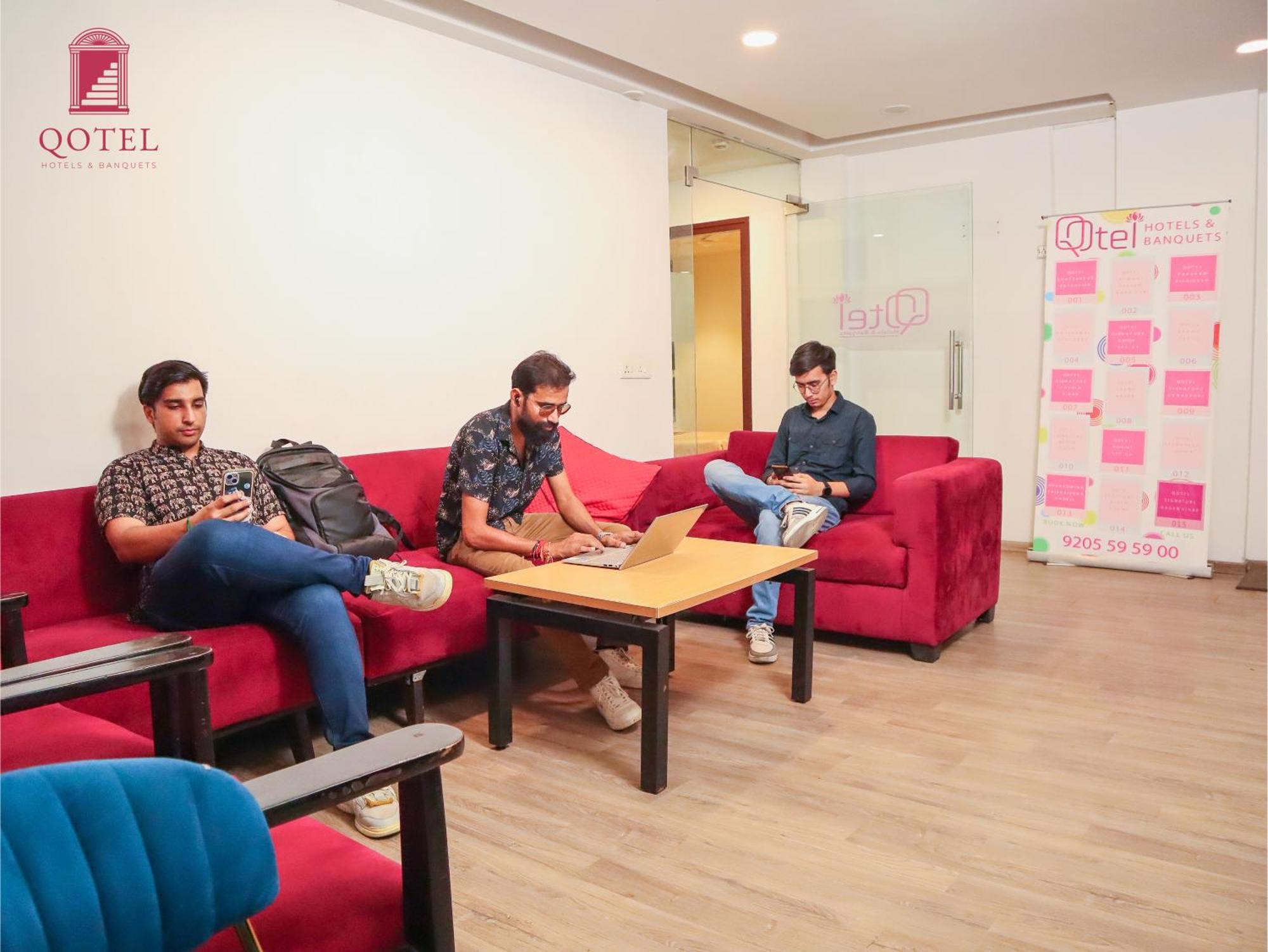 Hotel La Serene By Qotel-Gagan Vihar Anand Vihar Yeni Delhi Dış mekan fotoğraf