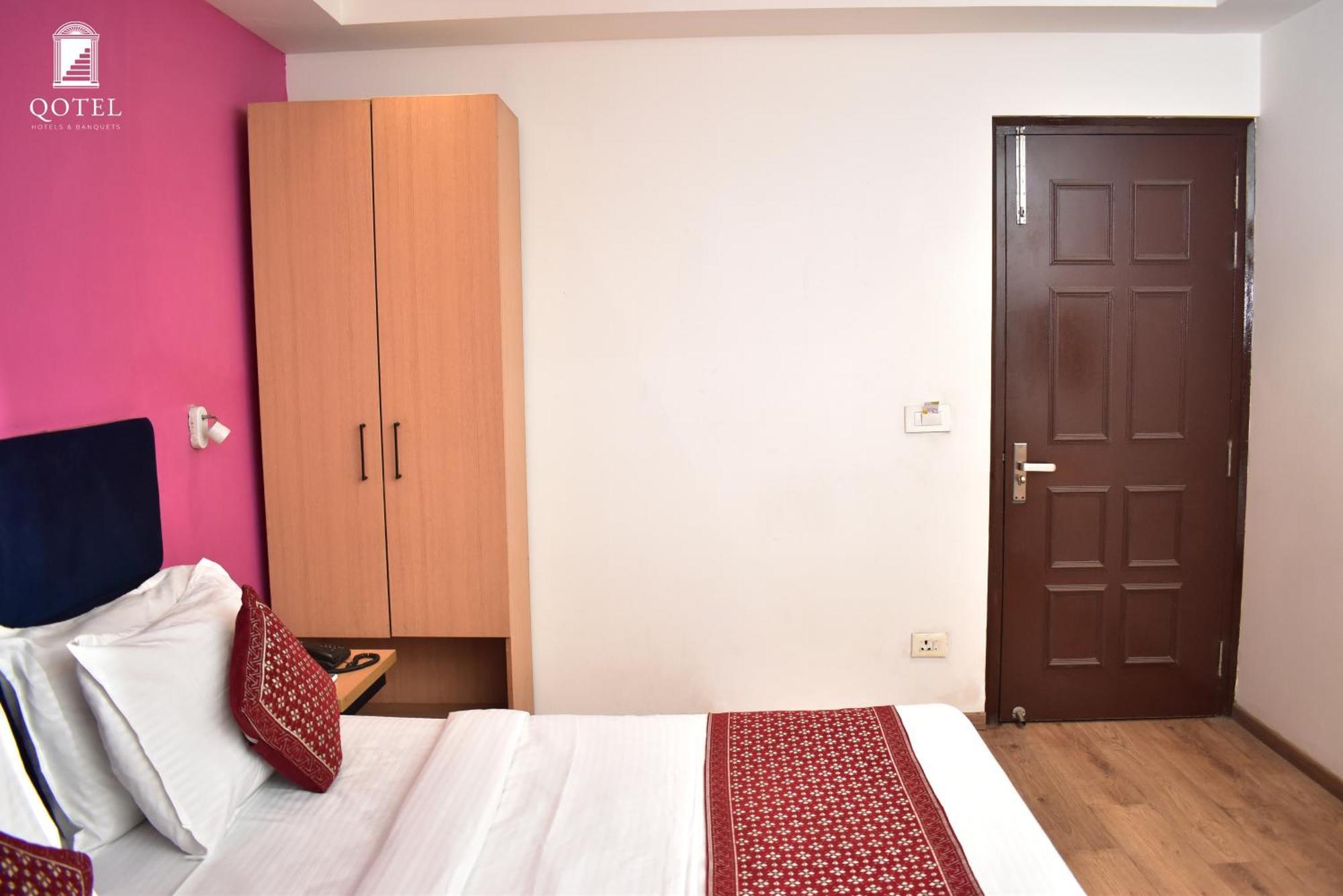 Hotel La Serene By Qotel-Gagan Vihar Anand Vihar Yeni Delhi Dış mekan fotoğraf